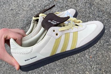 adidas samba met flap